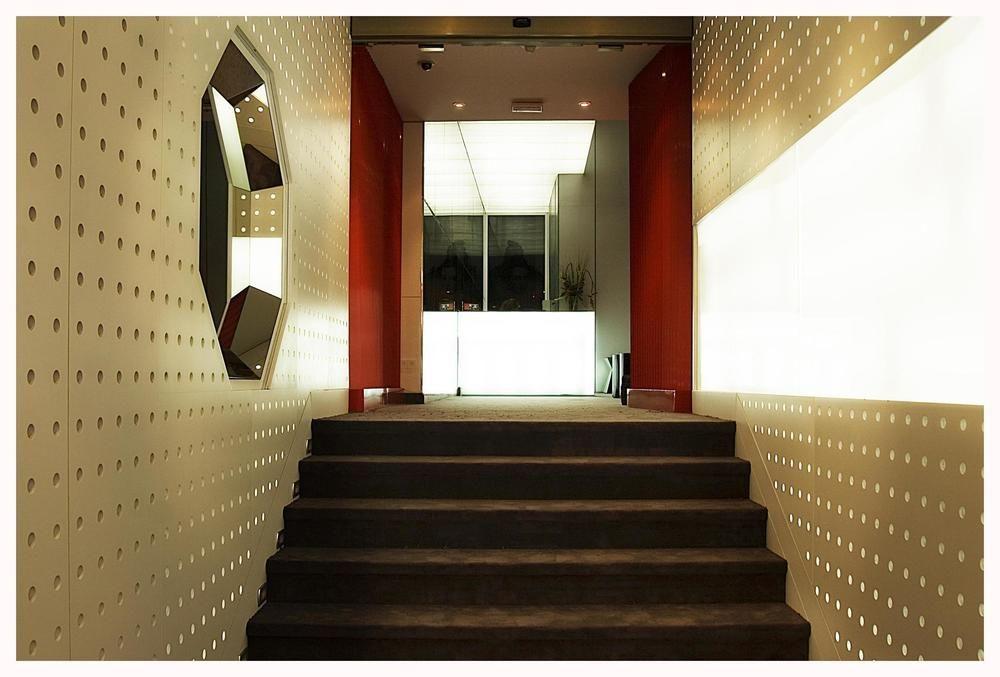 รูมเมท เลารา Hotel มาดริด ภายนอก รูปภาพ