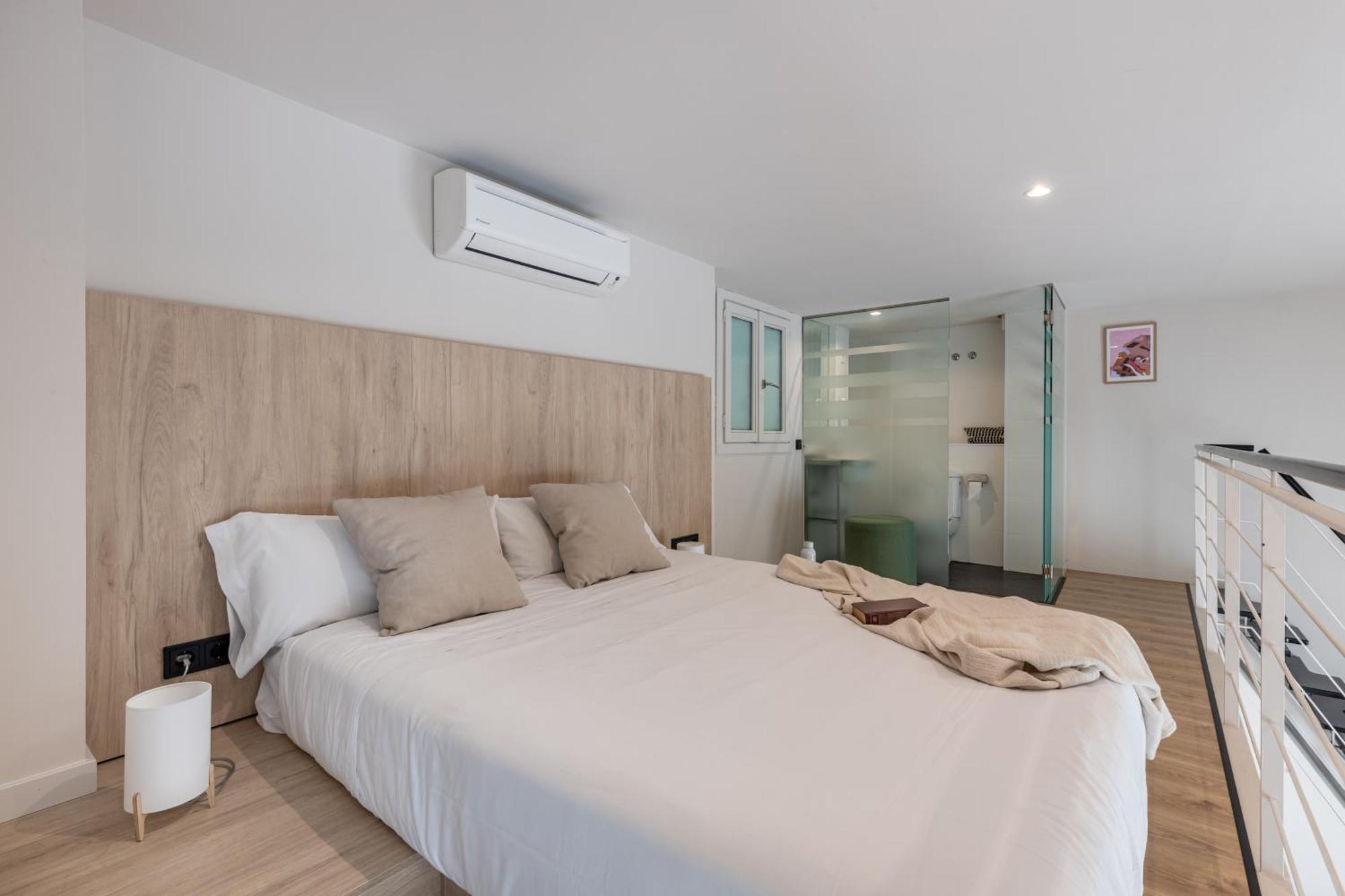 รูมเมท เลารา Hotel มาดริด ภายนอก รูปภาพ