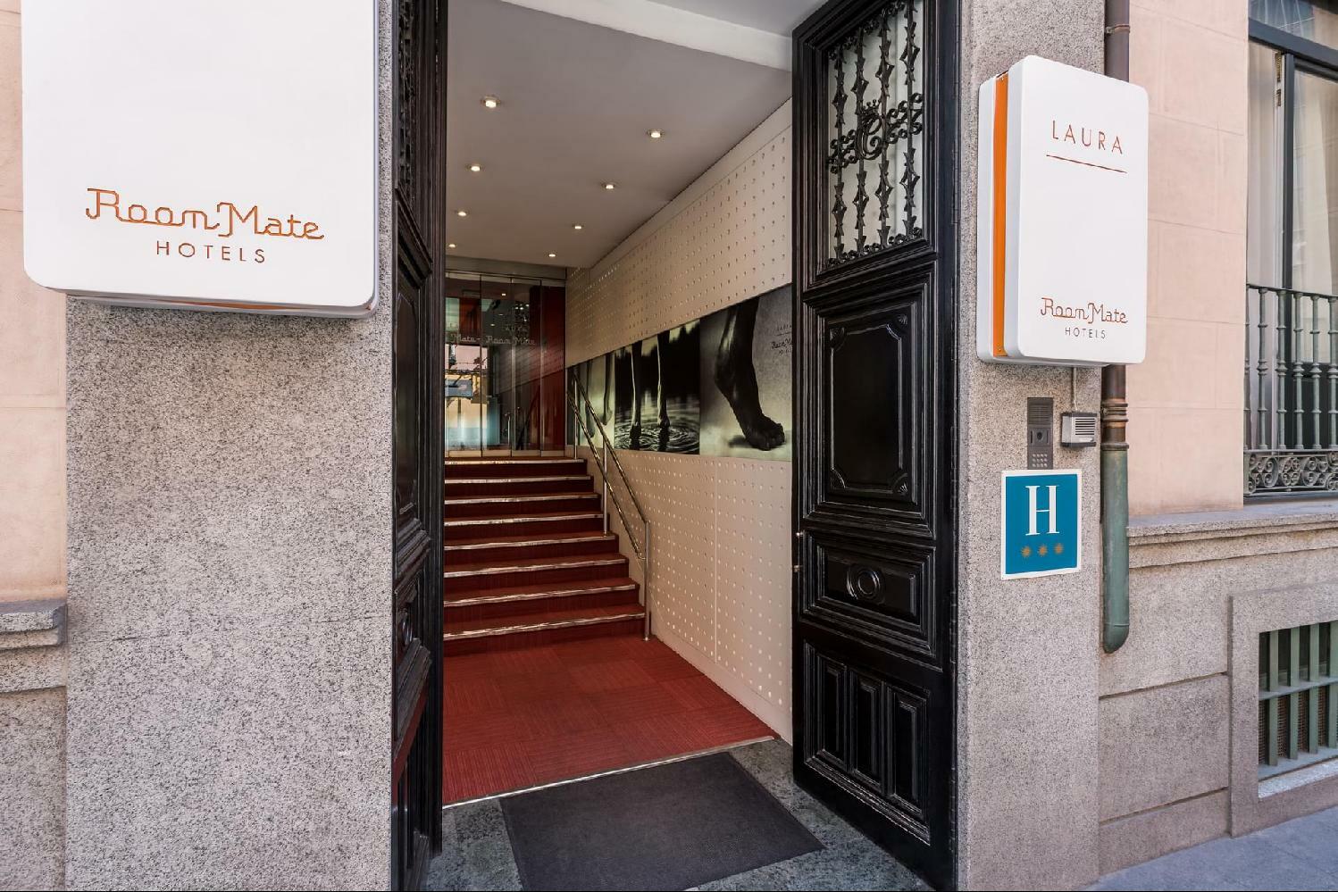 รูมเมท เลารา Hotel มาดริด ภายนอก รูปภาพ